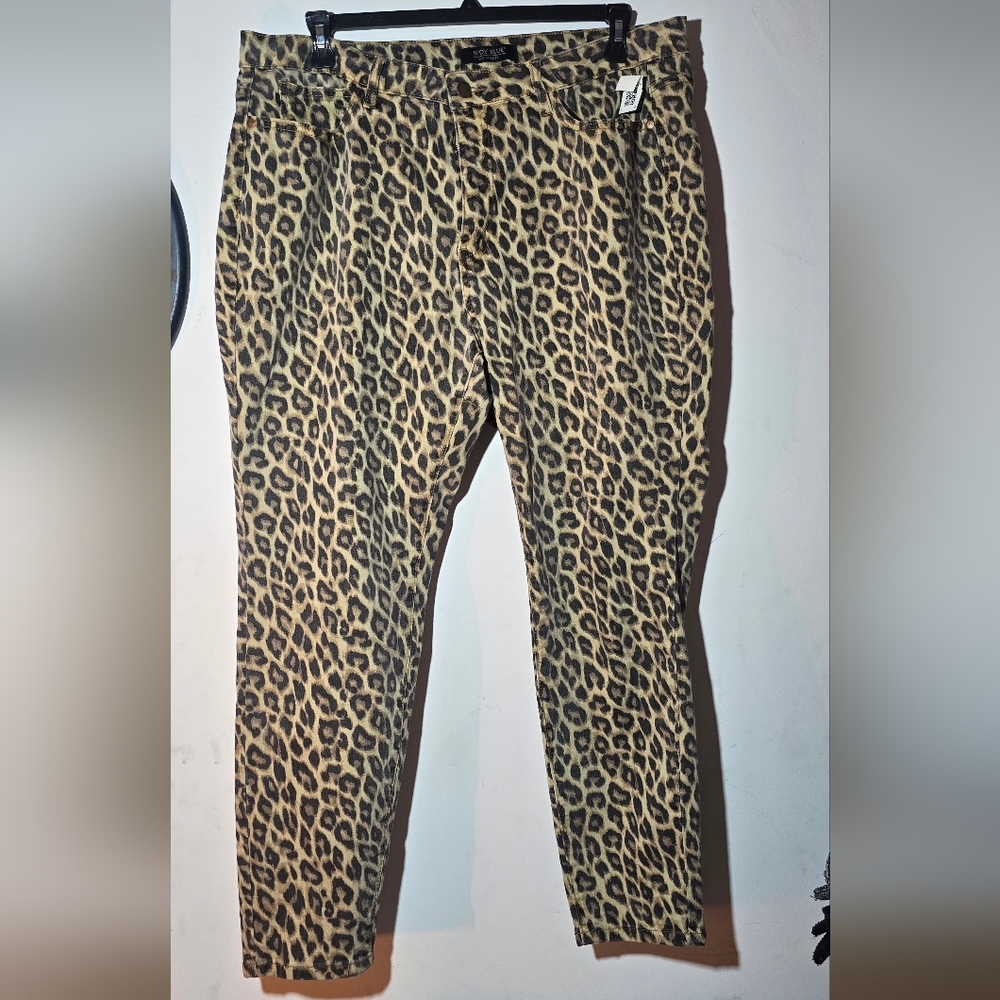 Judy Blue Cheetah Jeans